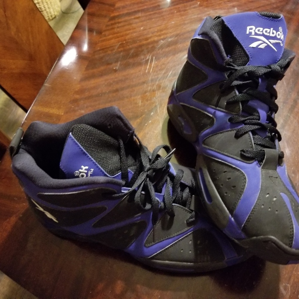 Blue Reebok kamikaze